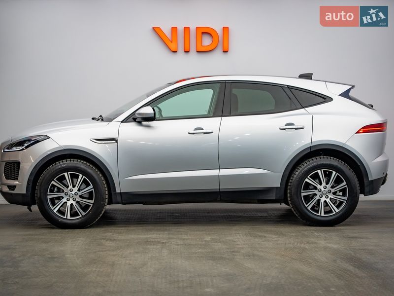 Позашляховик / Кросовер Jaguar E-Pace 2019 в Києві