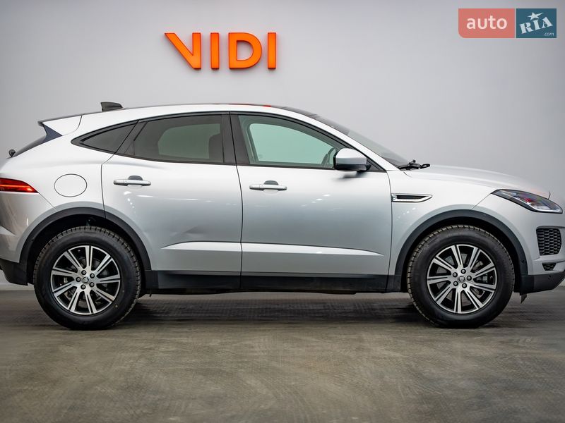 Позашляховик / Кросовер Jaguar E-Pace 2019 в Києві