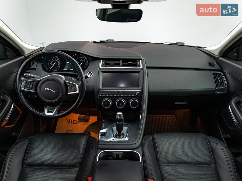 Позашляховик / Кросовер Jaguar E-Pace 2019 в Києві