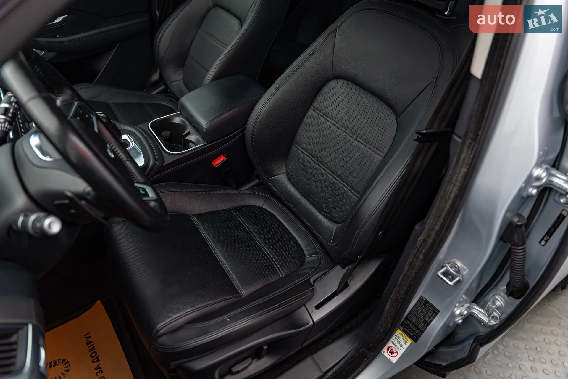 2019 Jaguar E-Pace - мініатюра 9