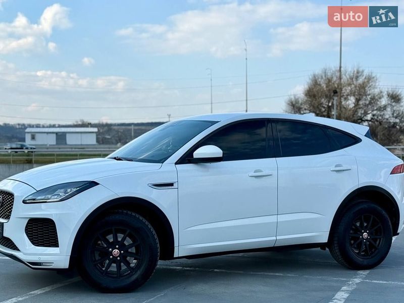 Позашляховик / Кросовер Jaguar E-Pace 2019 в Києві