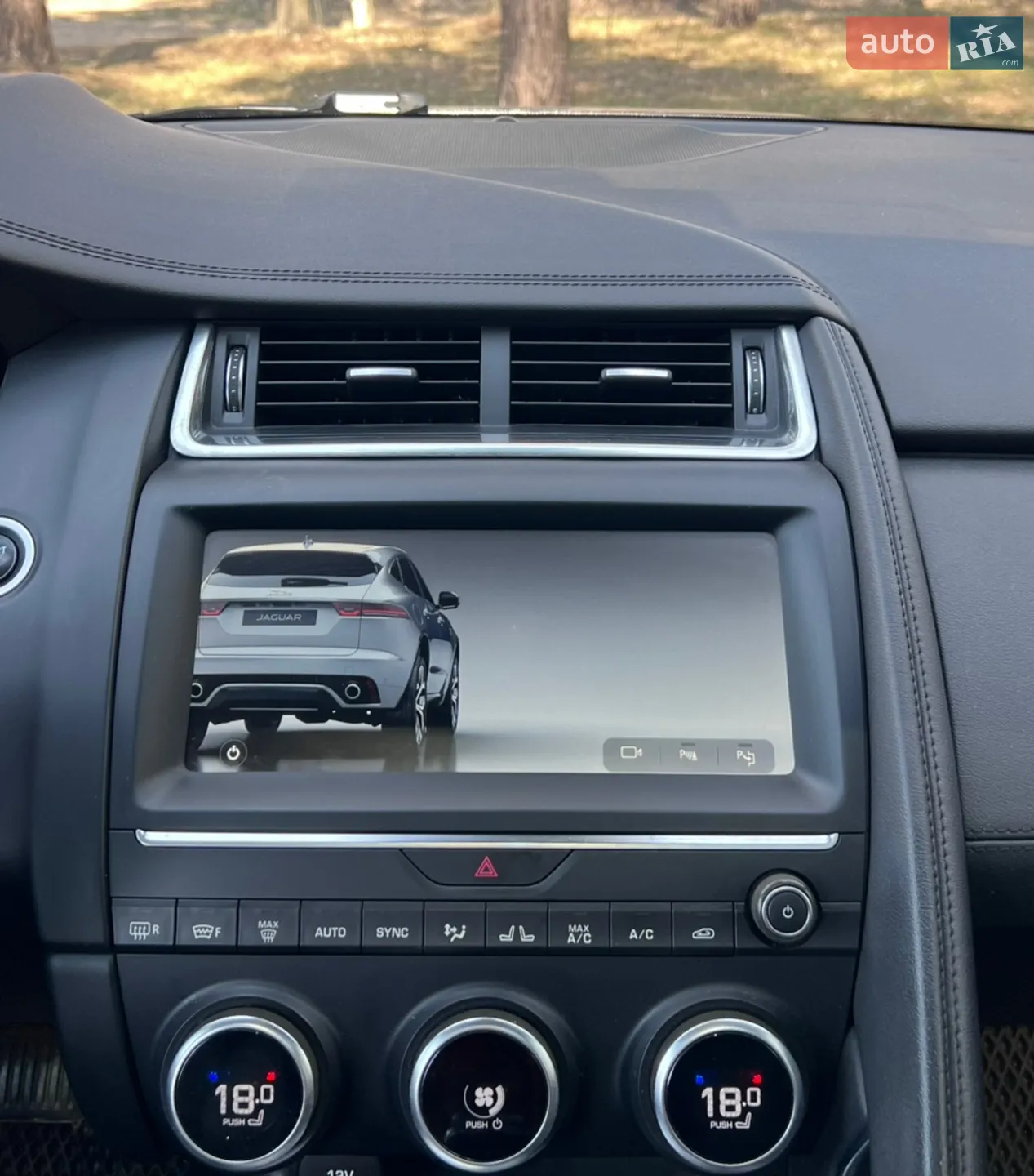 2018 Jaguar E-Pace - мініатюра 12