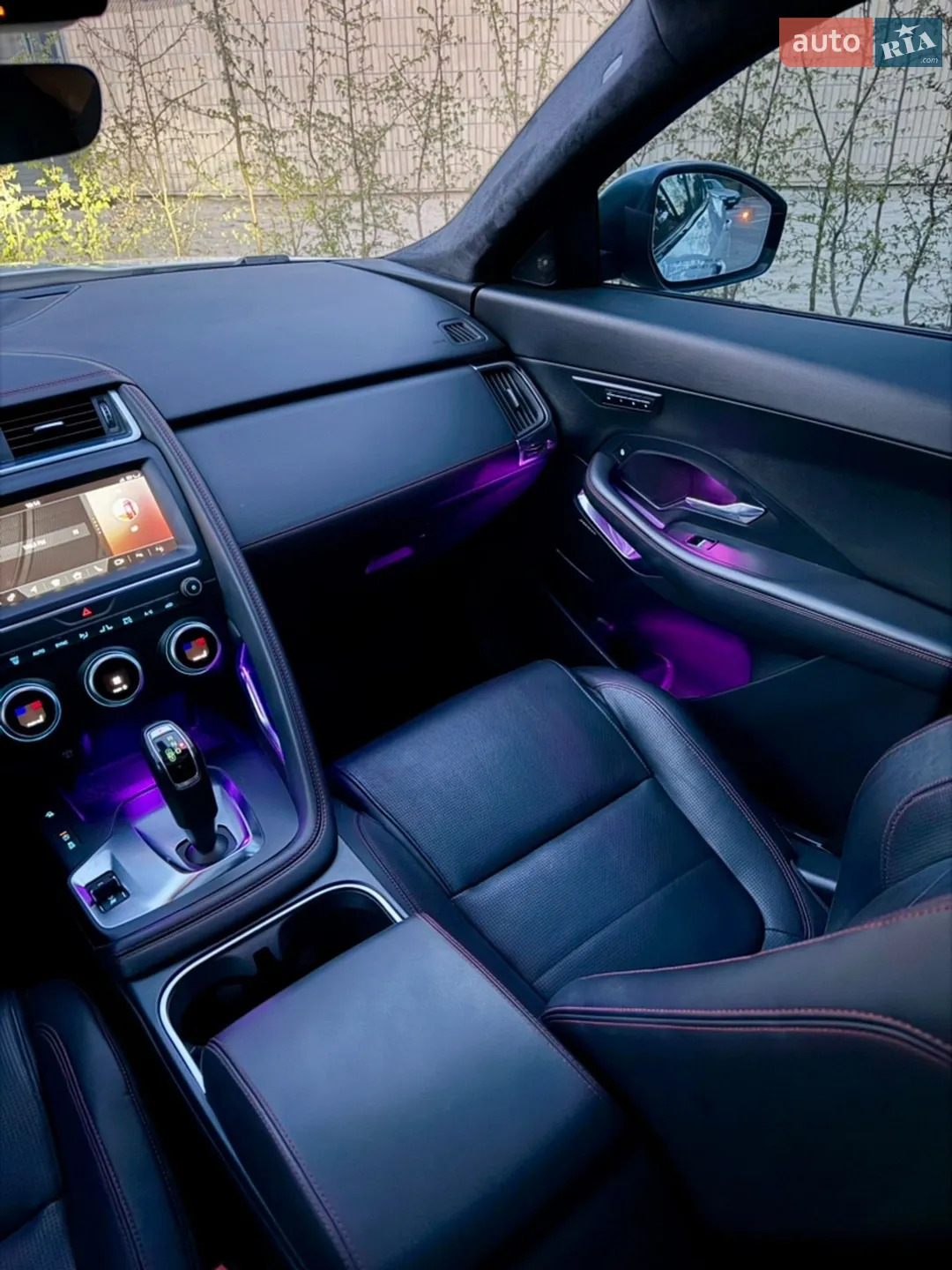 2018 Jaguar E-Pace - мініатюра 14