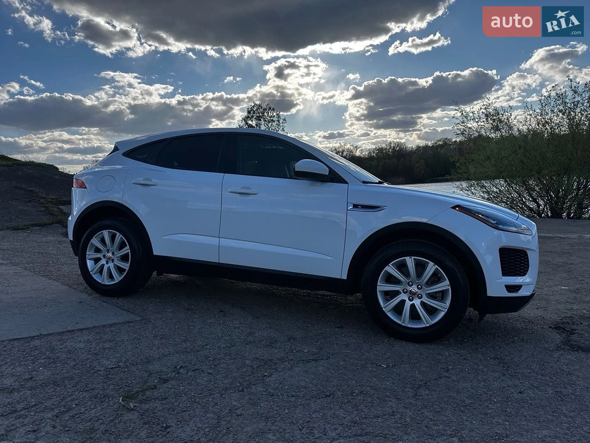 2019 Jaguar E-Pace - мініатюра 6