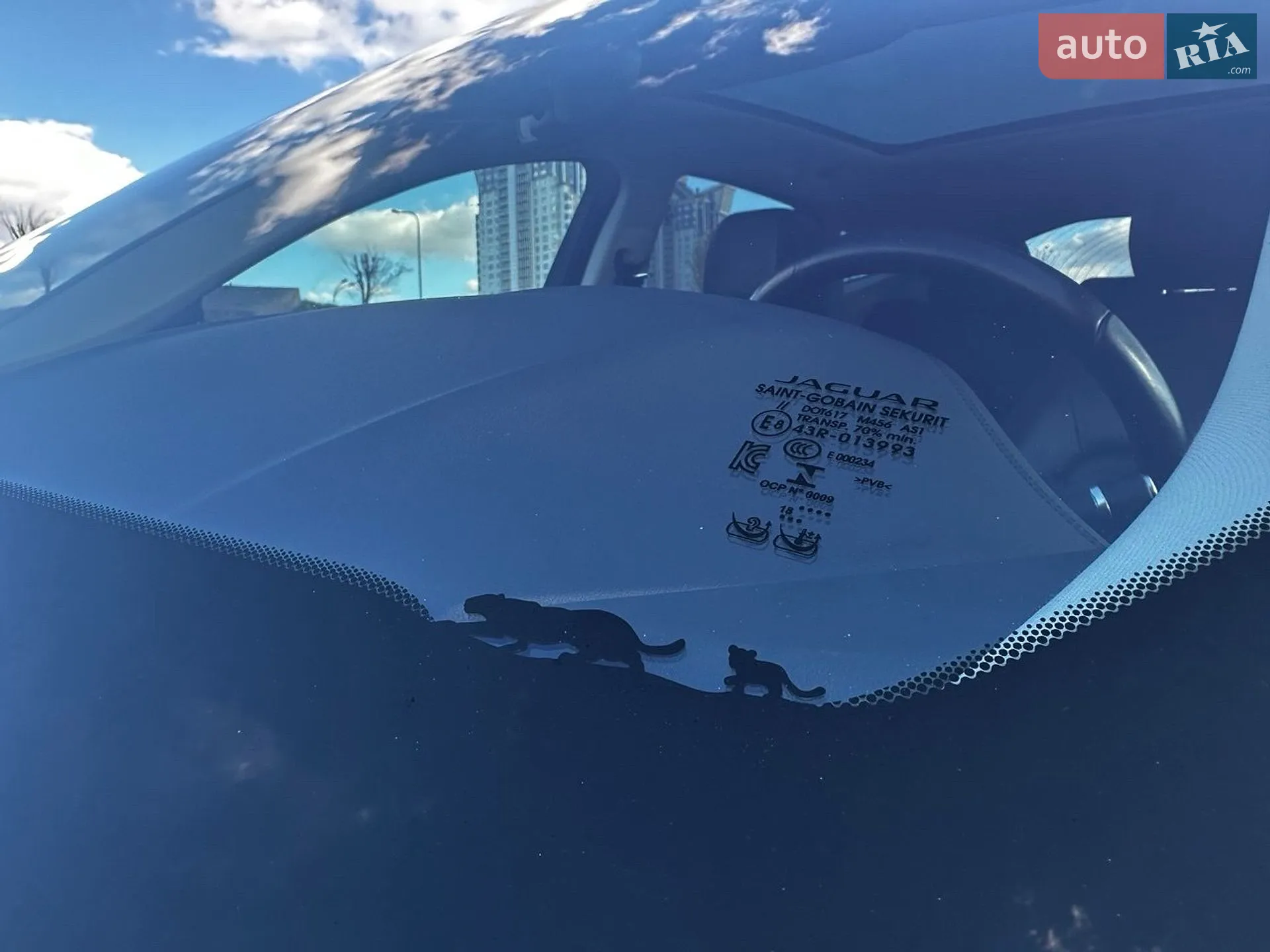 2019 Jaguar E-Pace - мініатюра 11