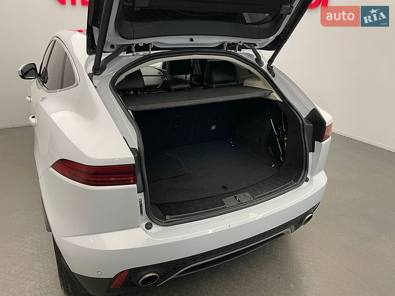 Внедорожник / Кроссовер Jaguar E-Pace 2018 в Киеве