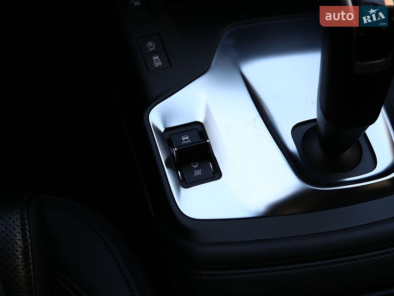 Внедорожник / Кроссовер Jaguar E-Pace 2019 в Киеве