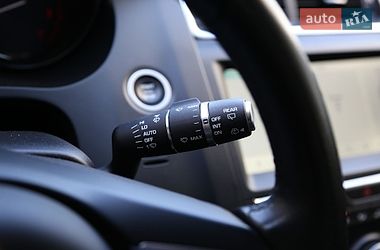 Внедорожник / Кроссовер Jaguar E-Pace 2019 в Киеве