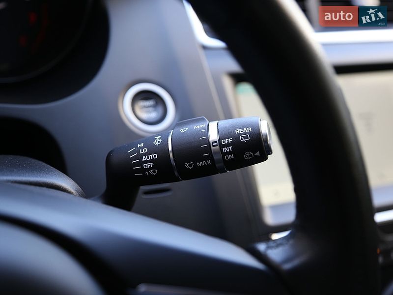 Внедорожник / Кроссовер Jaguar E-Pace 2019 в Киеве