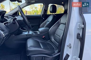 Внедорожник / Кроссовер Jaguar E-Pace 2020 в Киеве