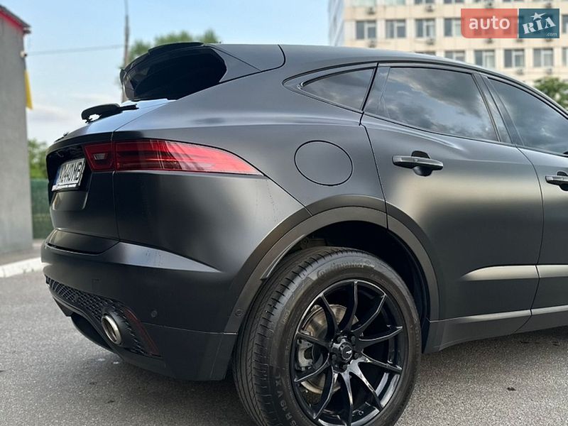 Внедорожник / Кроссовер Jaguar E-Pace 2018 в Киеве