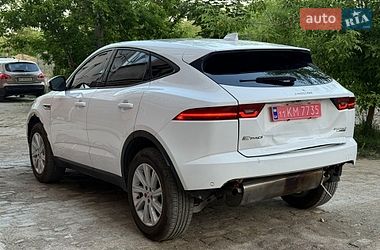 Позашляховик / Кросовер Jaguar E-Pace 2019 в Івано-Франківську