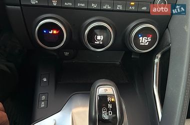 Позашляховик / Кросовер Jaguar E-Pace 2019 в Івано-Франківську