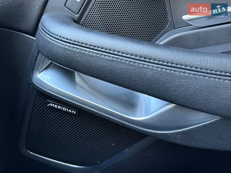 Внедорожник / Кроссовер Jaguar E-Pace 2019 в Киеве