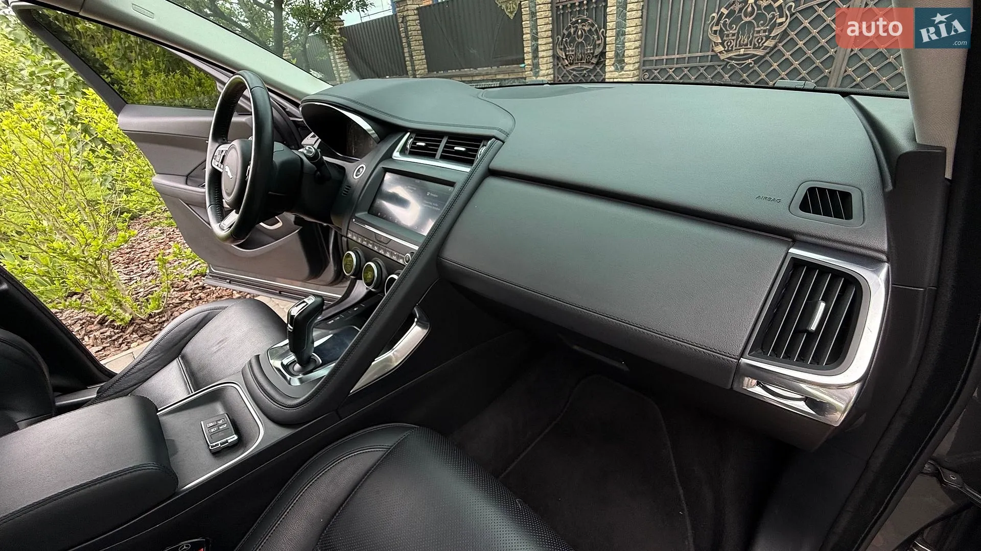 2018 Jaguar E-Pace - мініатюра 59