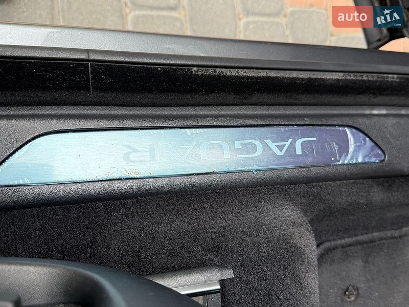Позашляховик / Кросовер Jaguar E-Pace 2018 в Бершаді