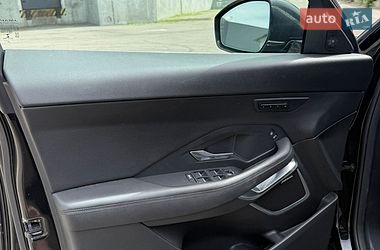 Позашляховик / Кросовер Jaguar E-Pace 2019 в Києві