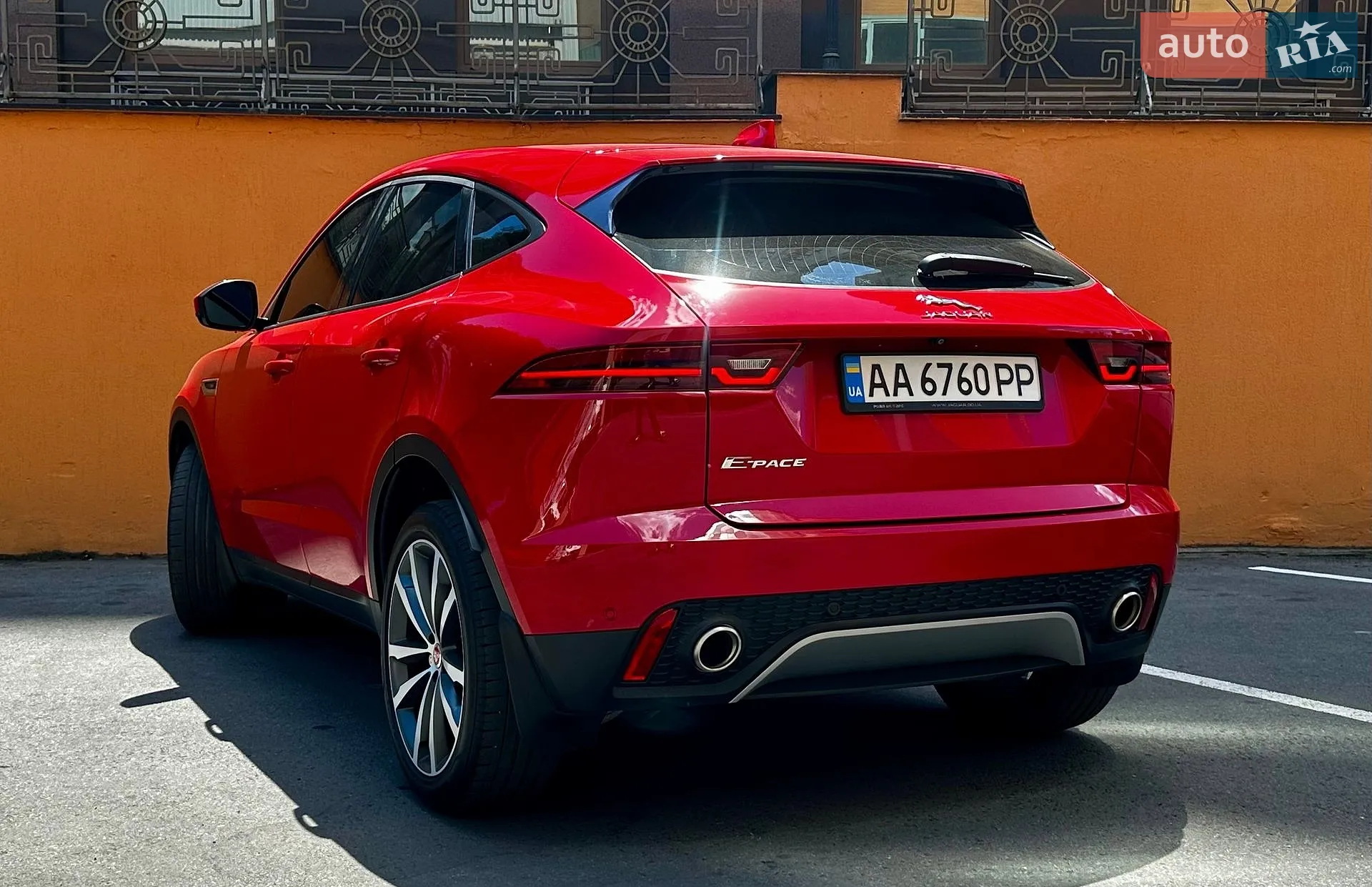2018 Jaguar E-Pace - мініатюра 11