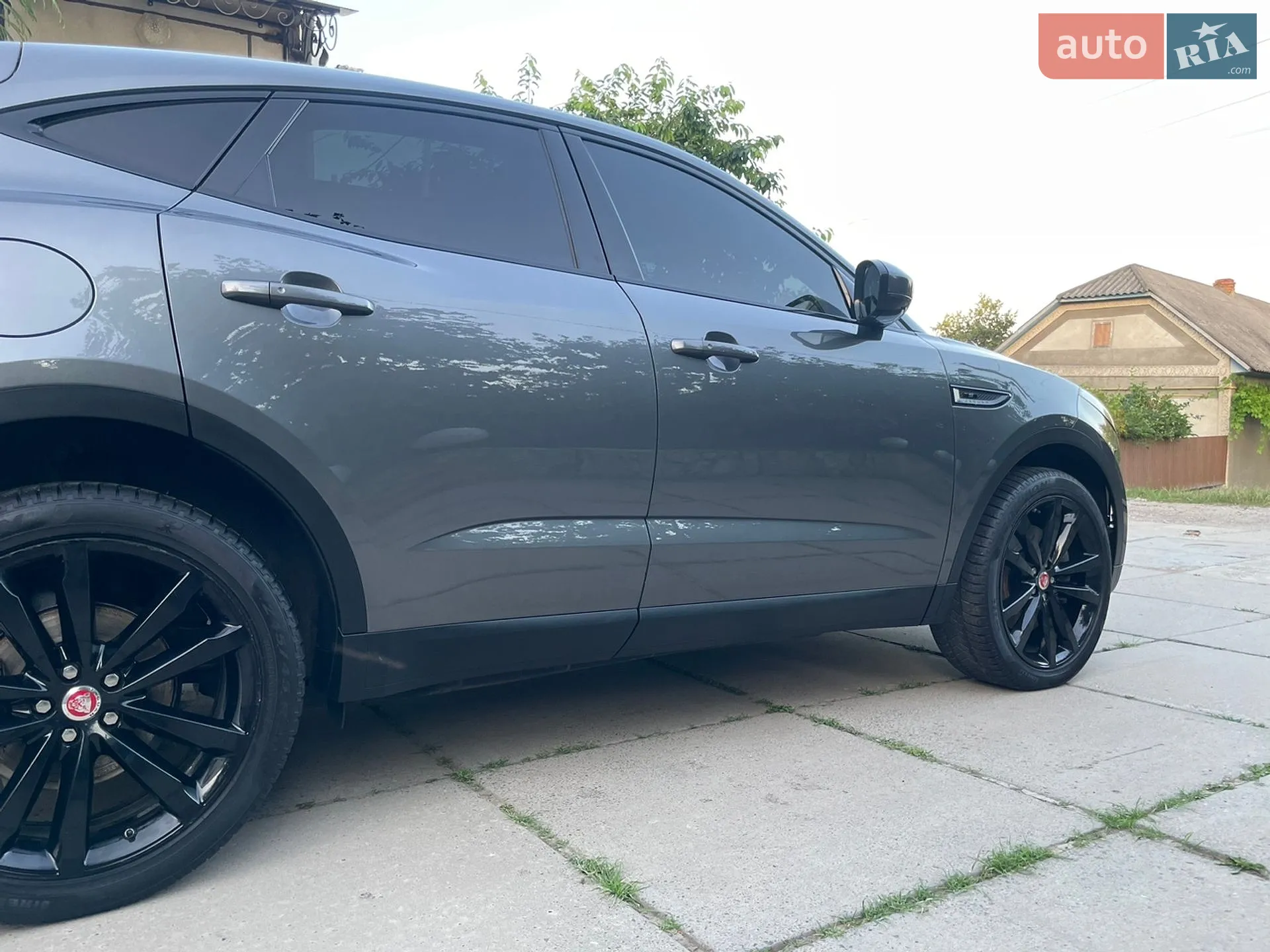 2019 Jaguar E-Pace - мініатюра 14