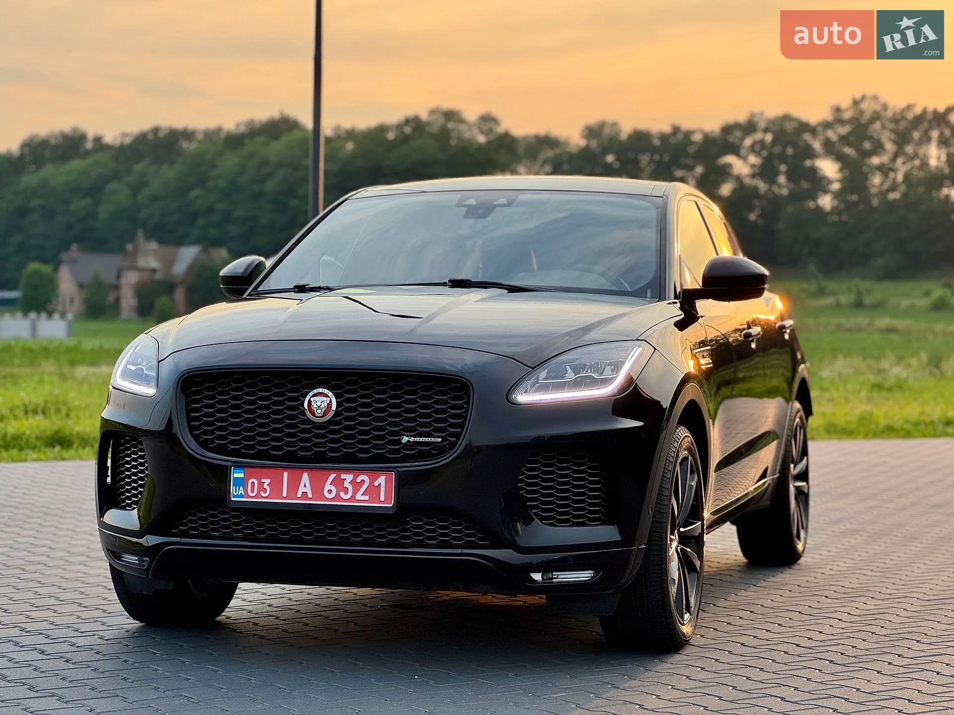 2019 Jaguar E-Pace - мініатюра 7