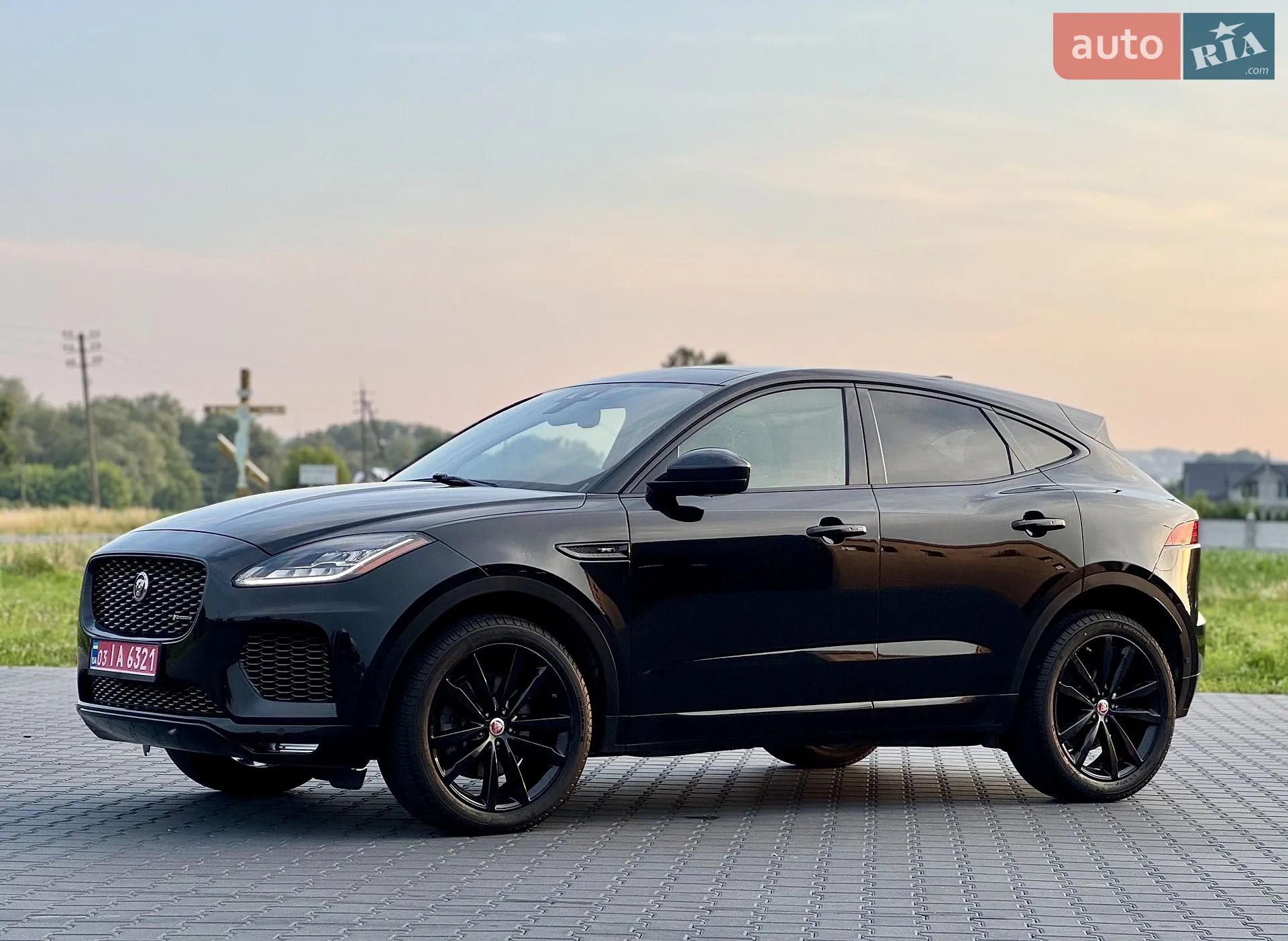 2019 Jaguar E-Pace - мініатюра 27