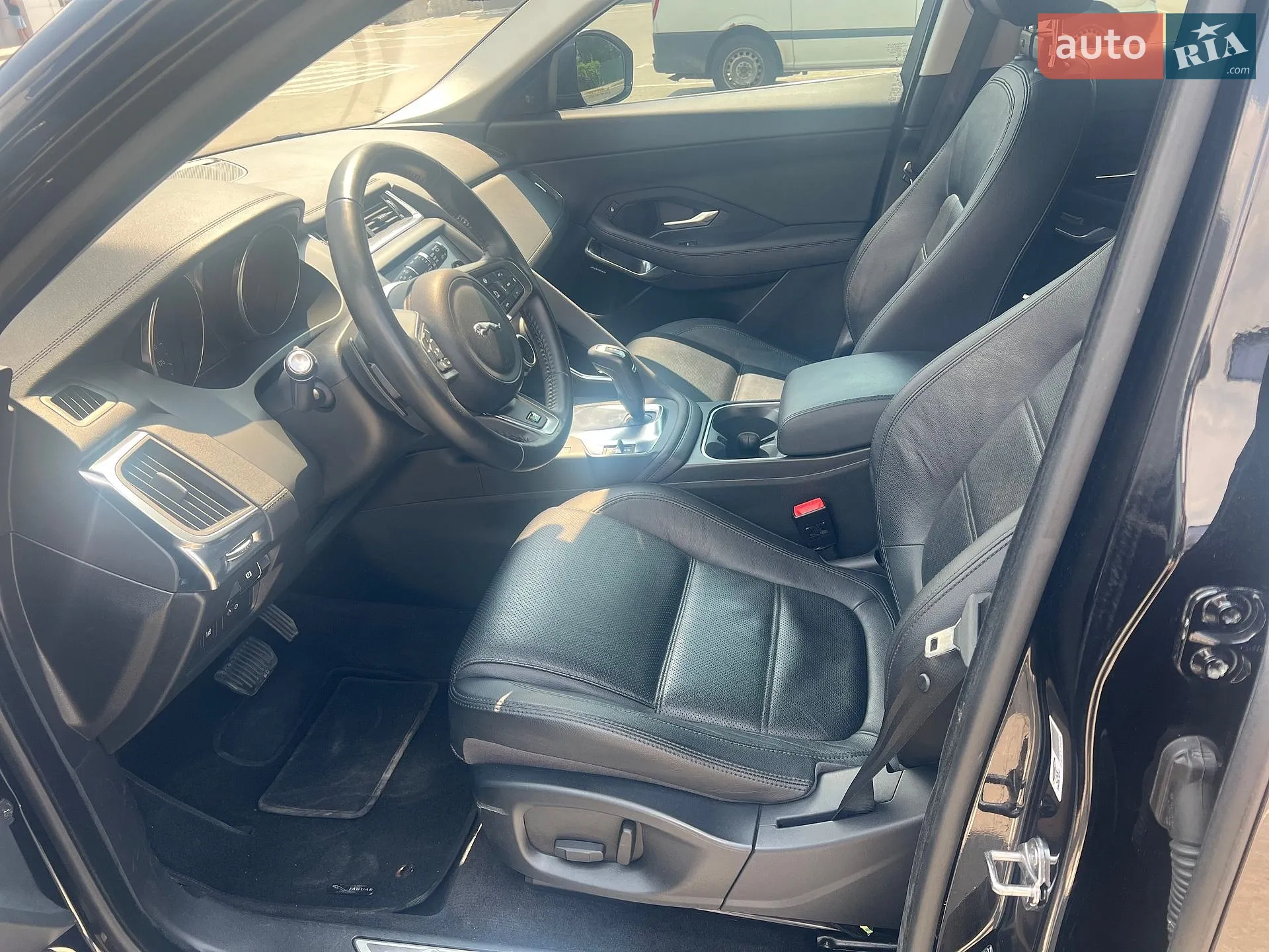 2018 Jaguar E-Pace - мініатюра 9