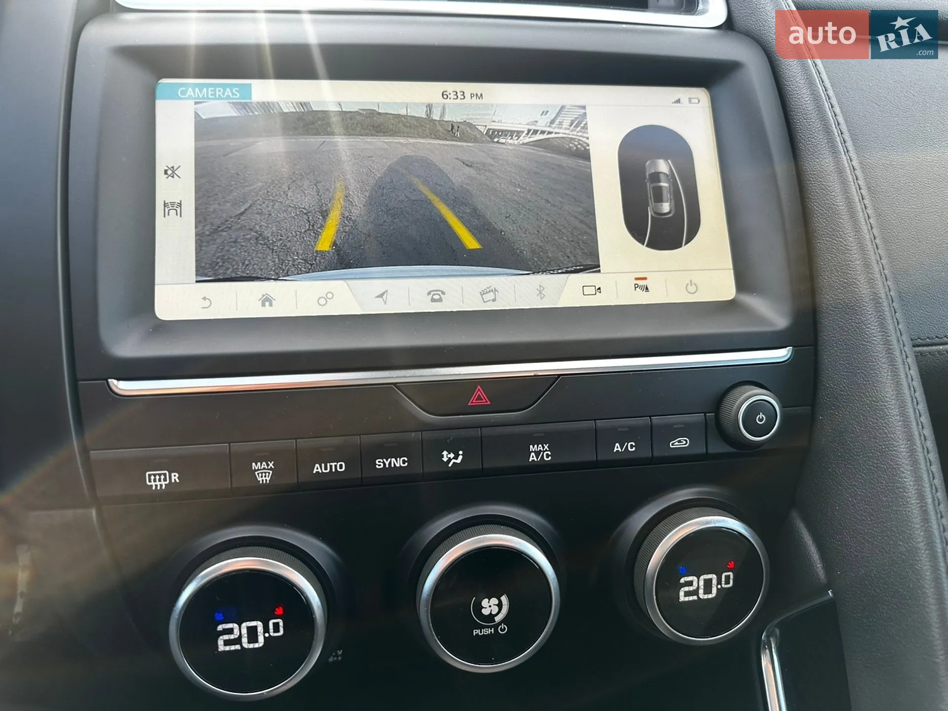 2019 Jaguar E-Pace - мініатюра 14