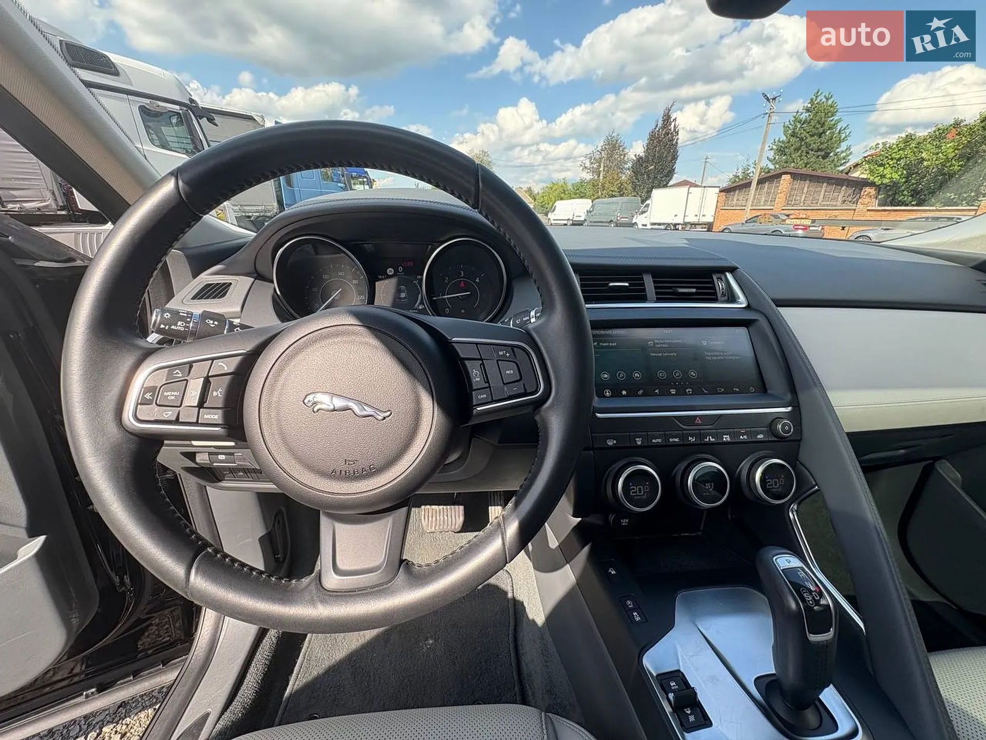 2020 Jaguar E-Pace - мініатюра 15