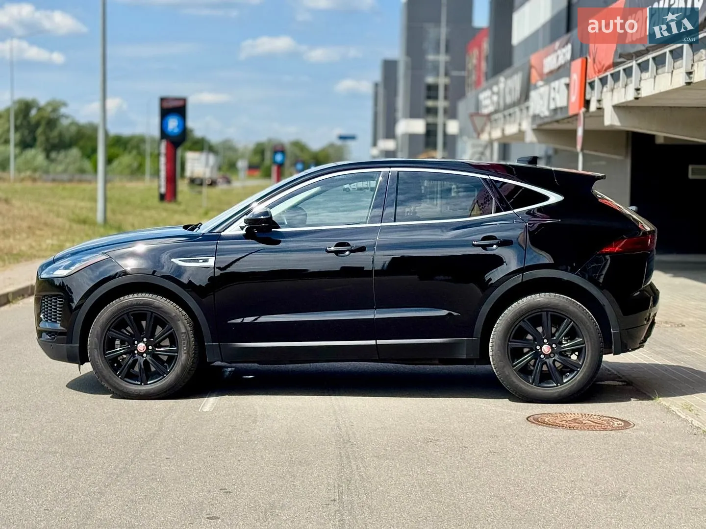 2018 Jaguar E-Pace - мініатюра 4