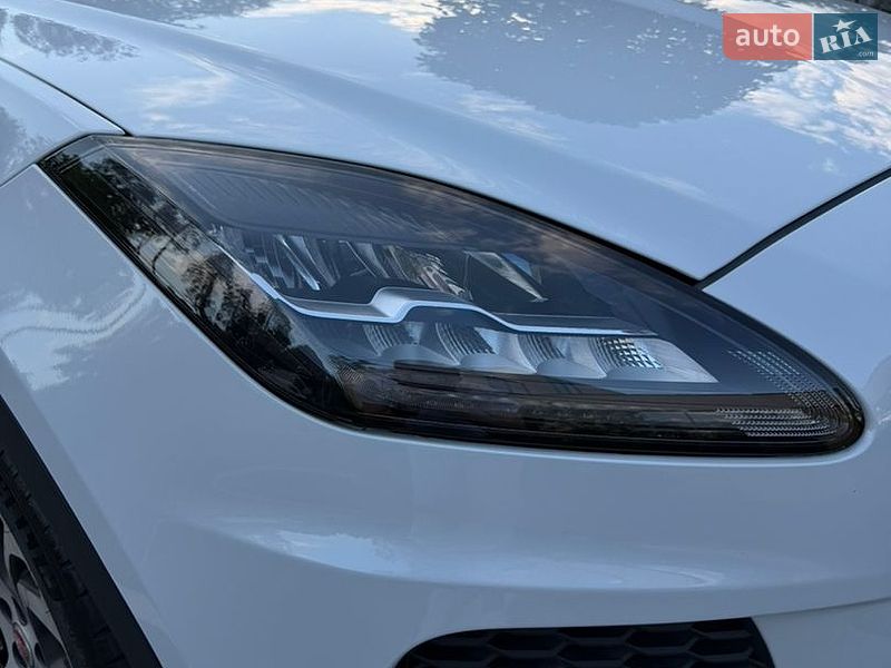 Позашляховик / Кросовер Jaguar E-Pace 2018 в Києві фото 14 Позашляховик / Кросовер Jaguar E-Pace 2018 в Києві