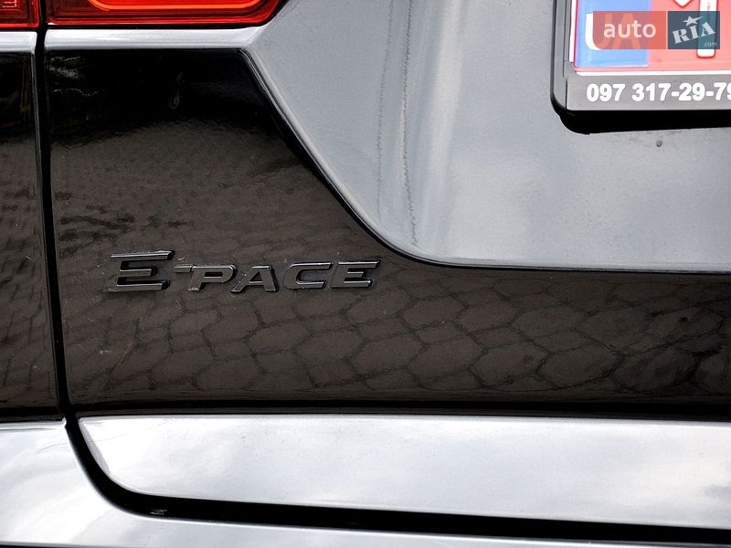 Позашляховик / Кросовер Jaguar E-Pace 2018 в Львові