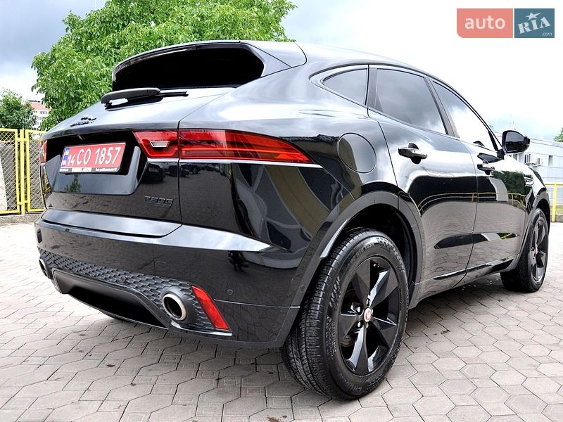 Позашляховик / Кросовер Jaguar E-Pace 2018 в Львові