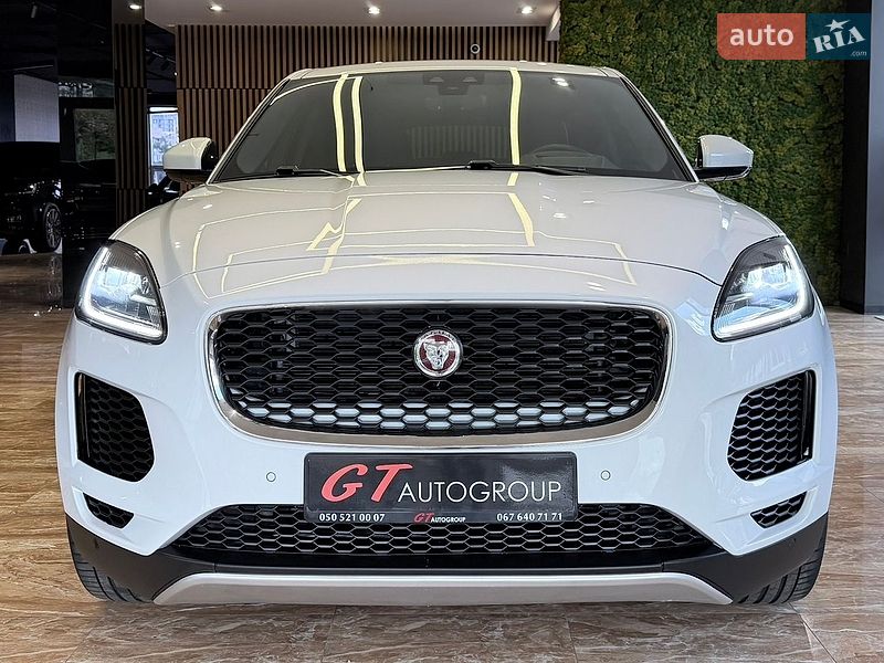 Jaguar E-Pace, фото з оголошення