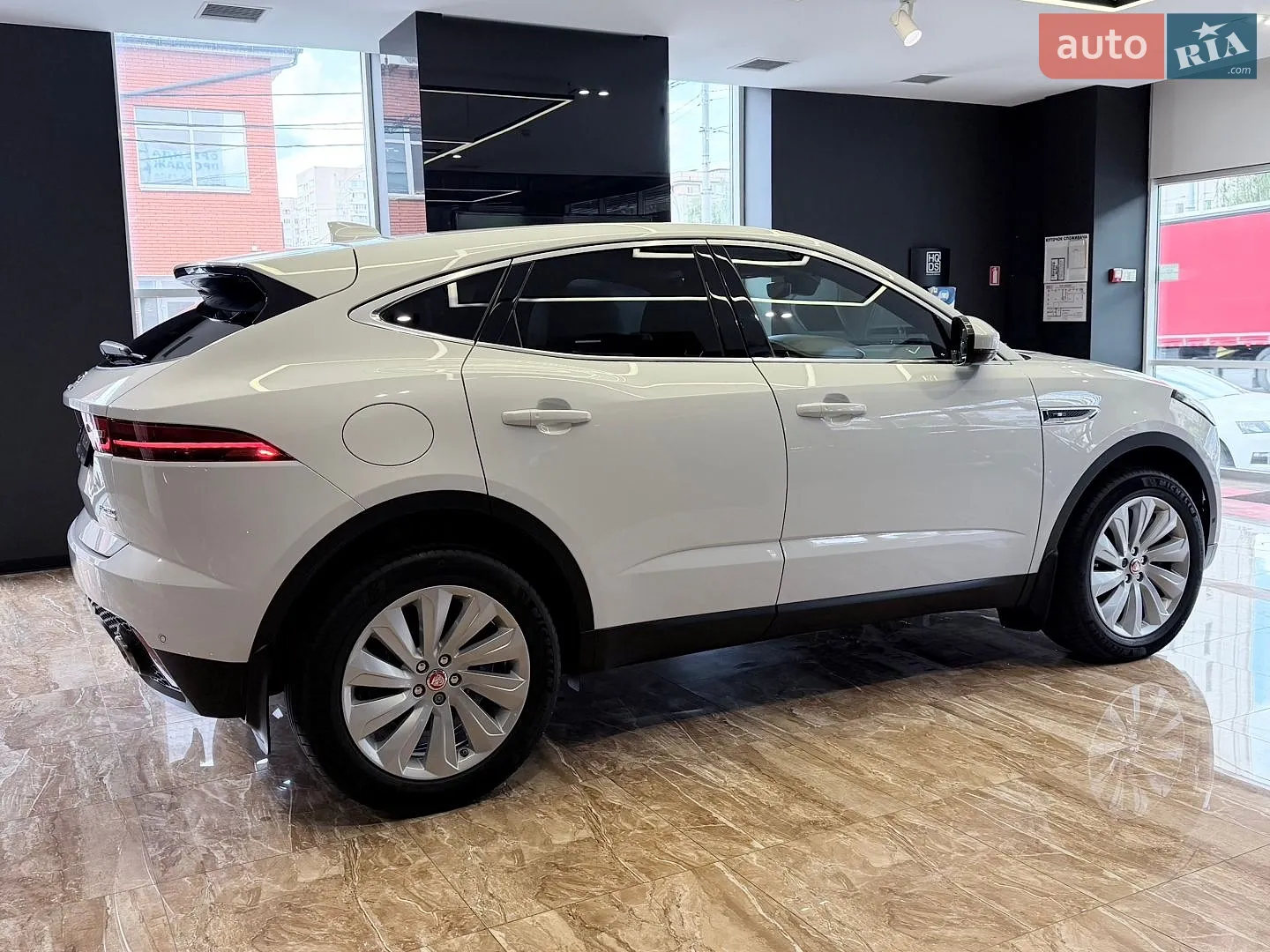 2017 Jaguar E-Pace - мініатюра 7