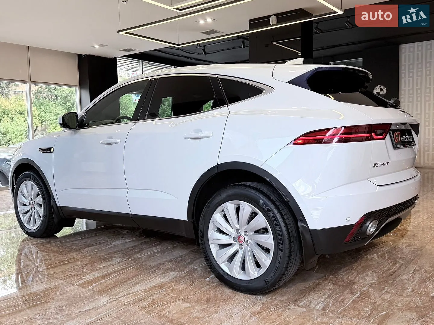2017 Jaguar E-Pace - мініатюра 14