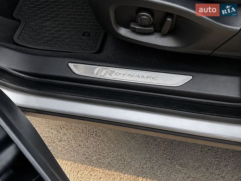 Внедорожник / Кроссовер Jaguar E-Pace 2019 в Ирпене