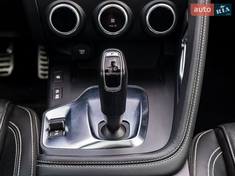 Внедорожник / Кроссовер Jaguar E-Pace 2019 в Ирпене