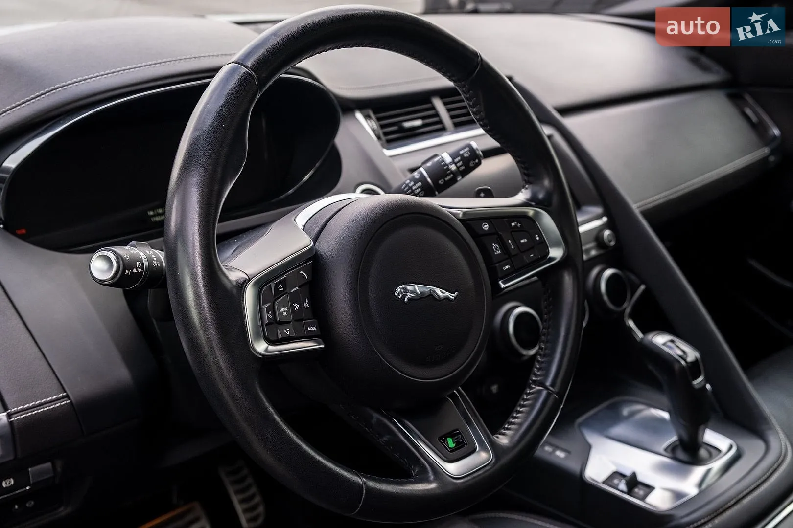 2019 Jaguar E-Pace - мініатюра 28