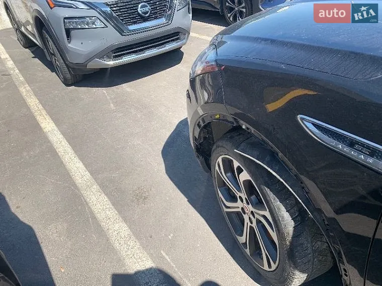 2019 Jaguar E-Pace - мініатюра 20