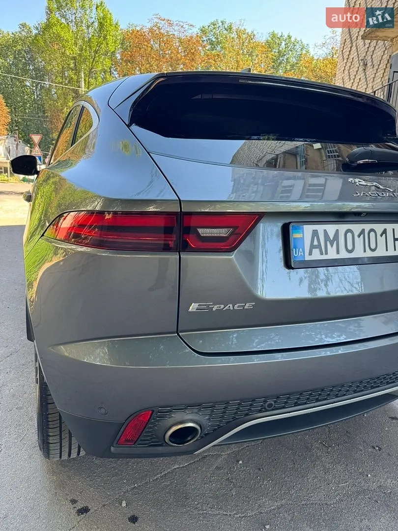 2017 Jaguar E-Pace - мініатюра 16