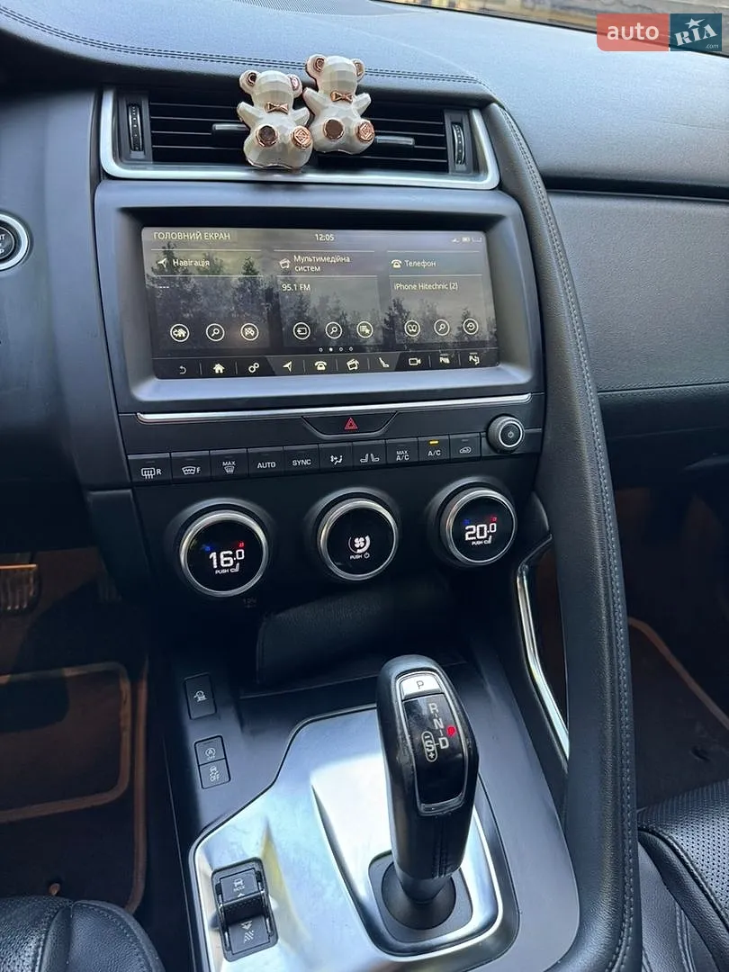 2017 Jaguar E-Pace - мініатюра 21