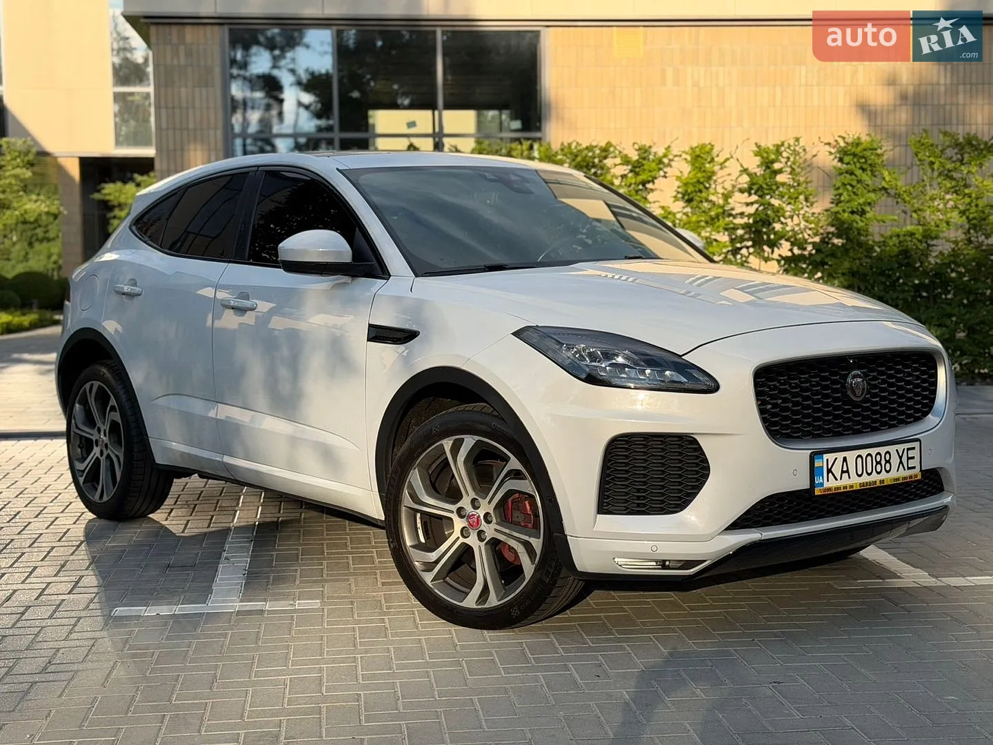 2018 Jaguar E-Pace - мініатюра 5