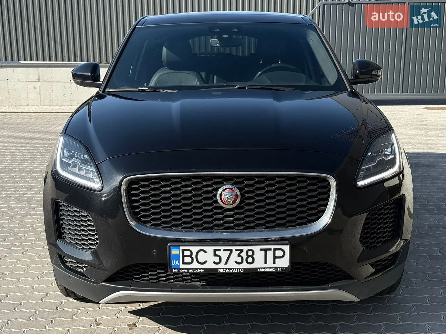 2018 Jaguar E-Pace - мініатюра 2