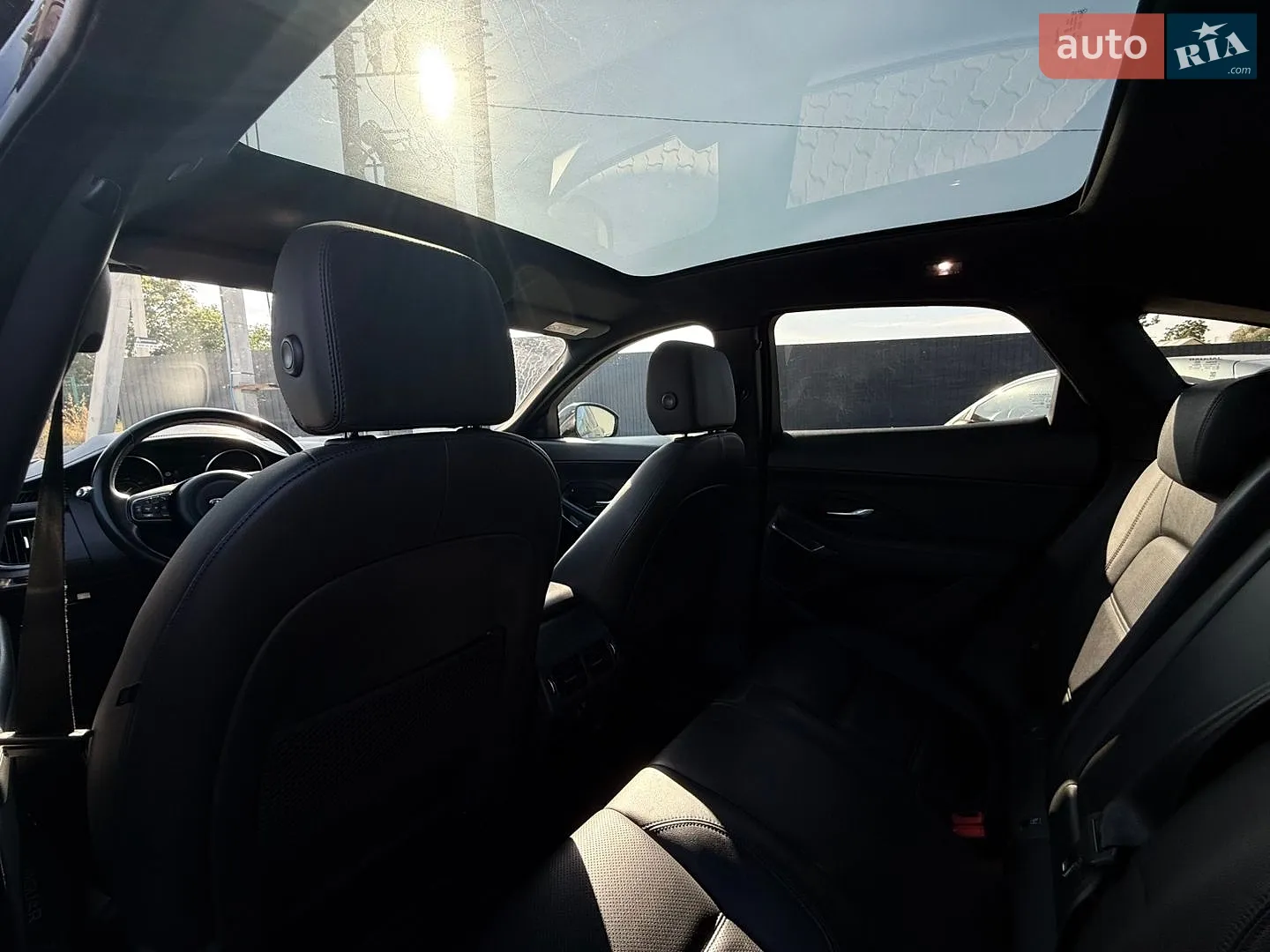 2018 Jaguar E-Pace - мініатюра 14