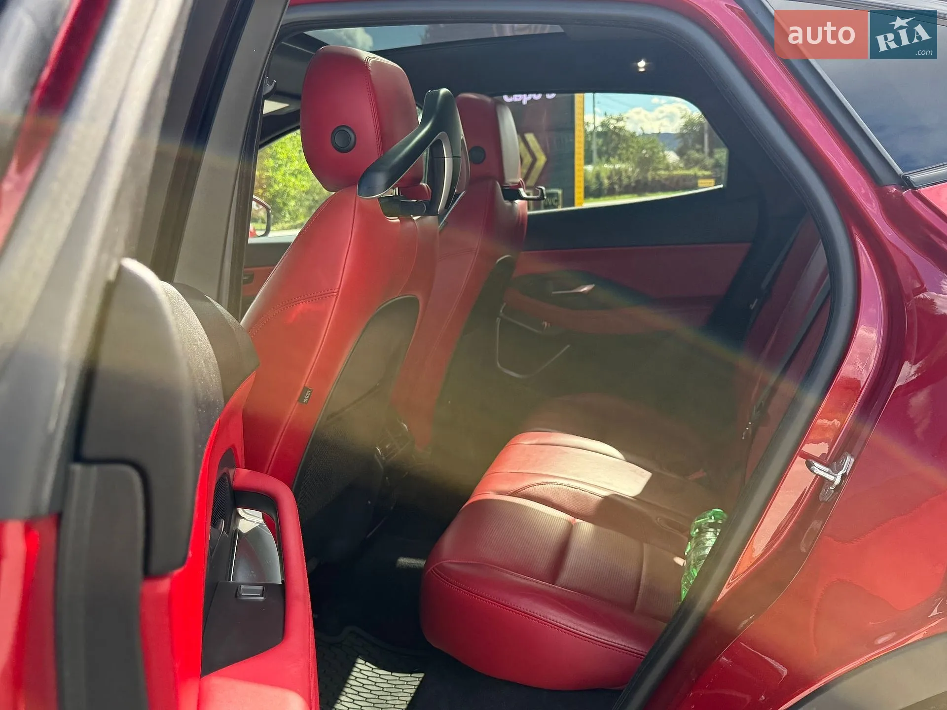 2020 Jaguar E-Pace - мініатюра 29