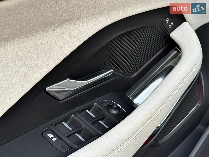 Позашляховик / Кросовер Jaguar E-Pace 2020 в Києві фото 29 Позашляховик / Кросовер Jaguar E-Pace 2020 в Києві