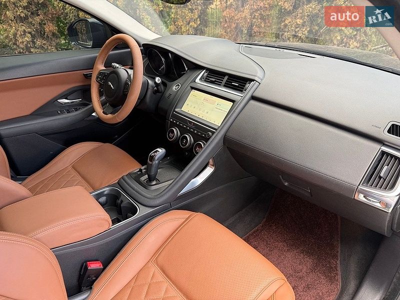 Внедорожник / Кроссовер Jaguar E-Pace 2018 в Львове фото 17 Внедорожник / Кроссовер Jaguar E-Pace 2018 в Львове