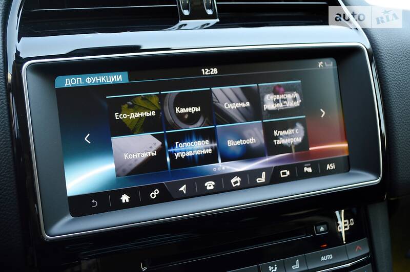 Позашляховик / Кросовер Jaguar F-Pace 2016 в Одесі фото 43 Позашляховик / Кросовер Jaguar F-Pace 2016 в Одесі