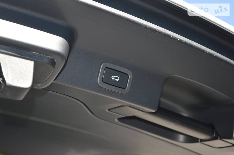 Позашляховик / Кросовер Jaguar F-Pace 2016 в Одесі фото 51 Позашляховик / Кросовер Jaguar F-Pace 2016 в Одесі