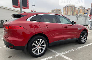 Позашляховик / Кросовер Jaguar F-Pace 2016 в 
